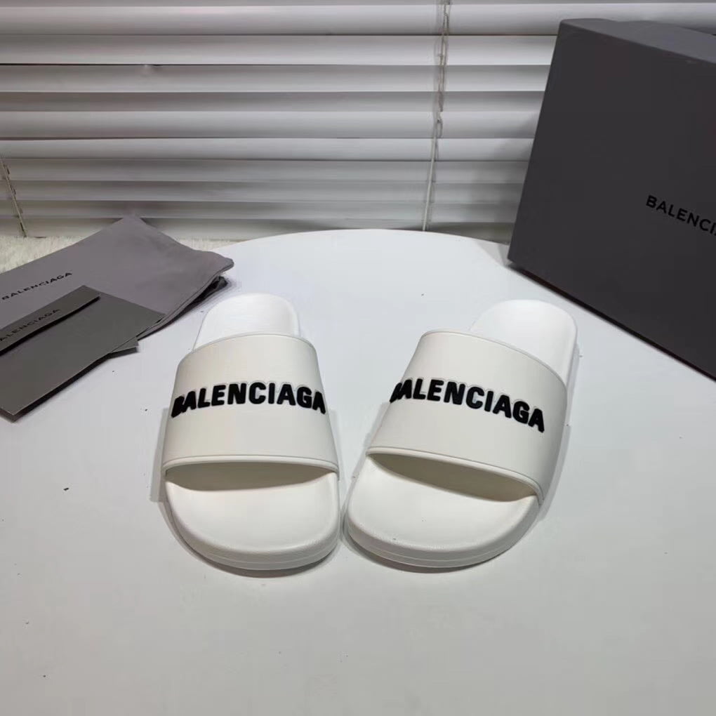 Dép Balenciaga nam siêu cấp màu trắng chữ đen DBL03