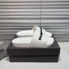 Dép Balenciaga nam siêu cấp màu trắng chữ đen DBL03