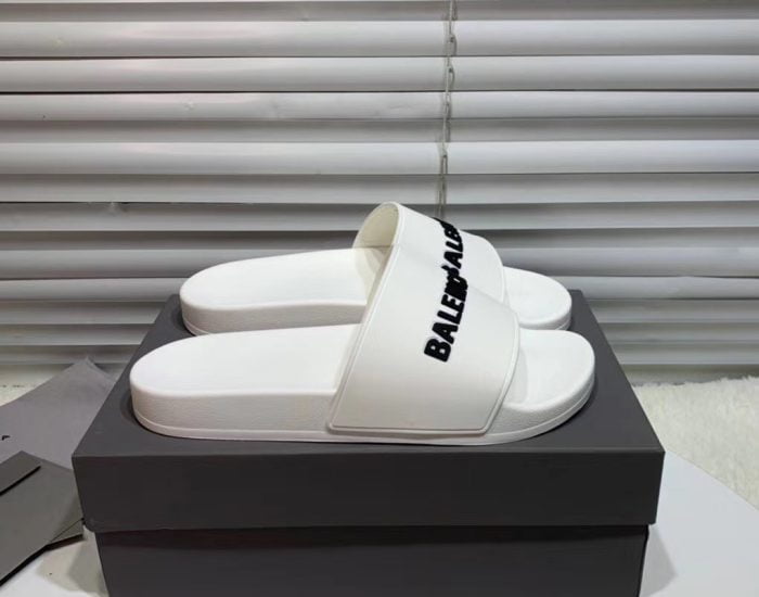 Dép Balenciaga nam siêu cấp màu trắng chữ đen DBL03