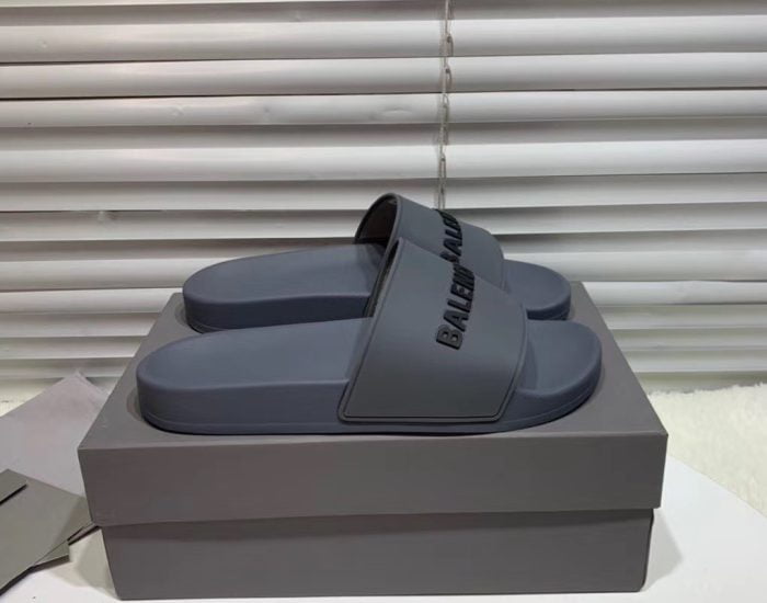 Dép Balenciaga nam siêu cấp màu xám chữ đen DBL04