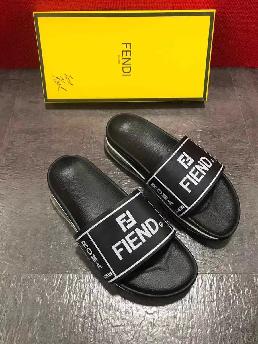 Dép Fendi nam siêu cấp đen chữ trắng DFD01