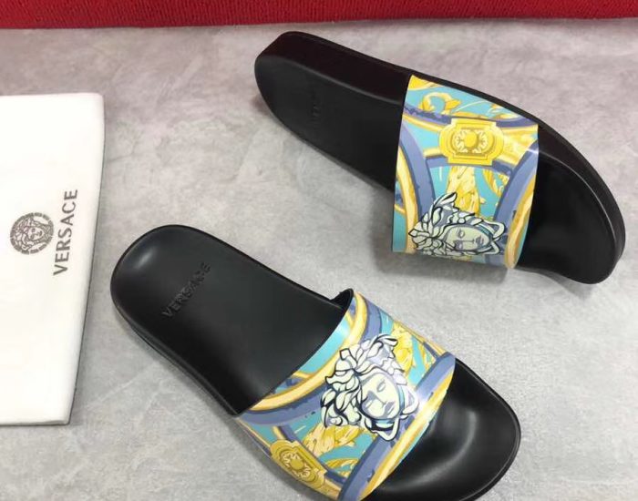 Dép Versace nam siêu cấp đế đen hoạ tiết Medusa DVS03