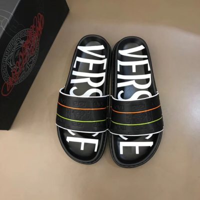 Dép Versace nam siêu cấp màu đen hoạ tiết nổi DVS12