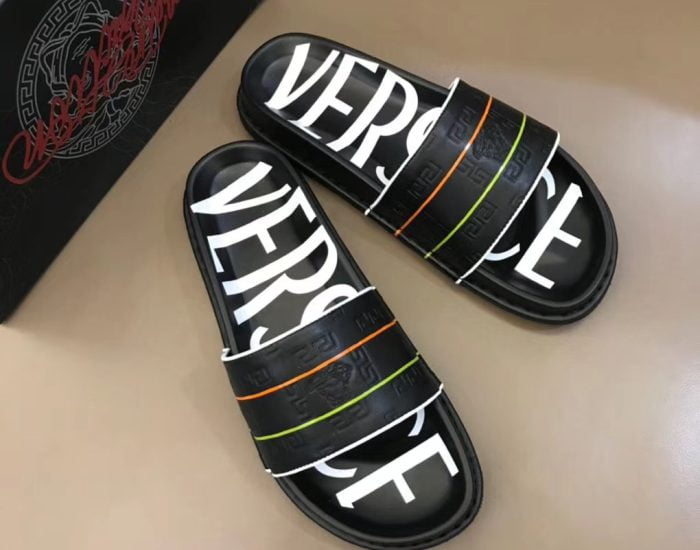 Dép Versace nam siêu cấp màu đen hoạ tiết nổi DVS12