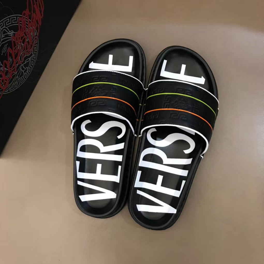 Dép Versace nam siêu cấp màu đen hoạ tiết nổi DVS12