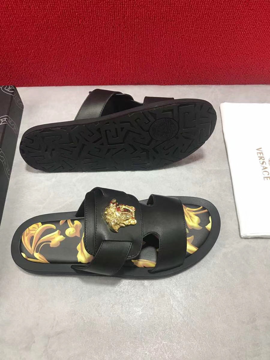 Dép Versace nam siêu cấp quai ngang hoạ tiết đen vàng DVS15