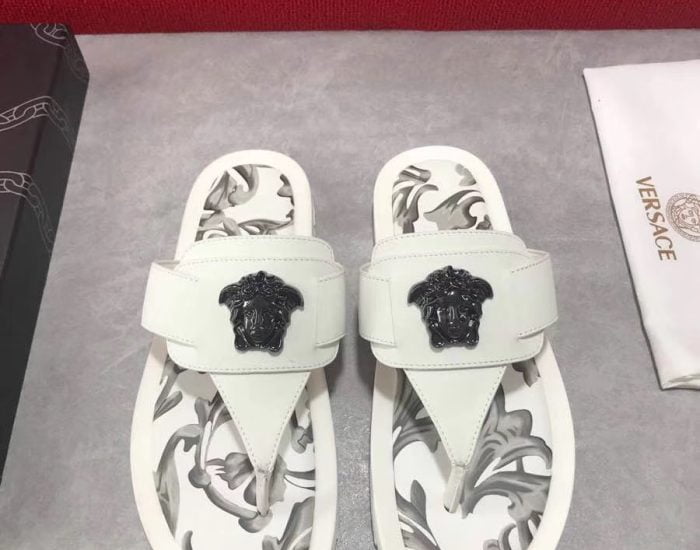 Dép Versace nam siêu cấp xỏ ngón hoạ tiết đen trắng DVS14