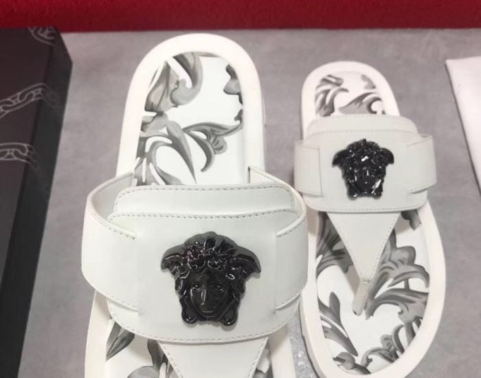 Dép Versace nam siêu cấp xỏ ngón hoạ tiết đen trắng DVS14