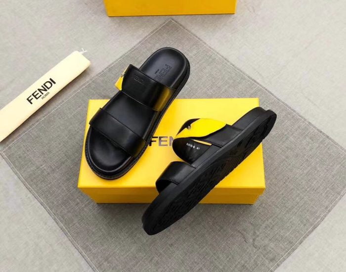 Dép Fendi nam siêu cấp đen hoạ tiết mắt cáo vàng DFD06