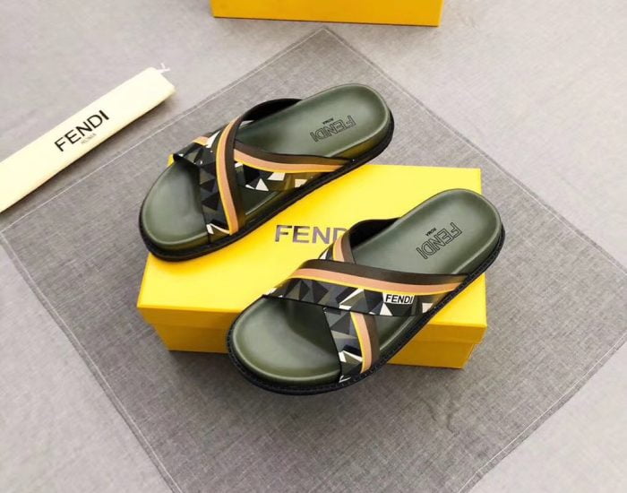 Dép Fendi nam like auth quai chéo xanh hoạ tiết mắt cáo trắng DFD09