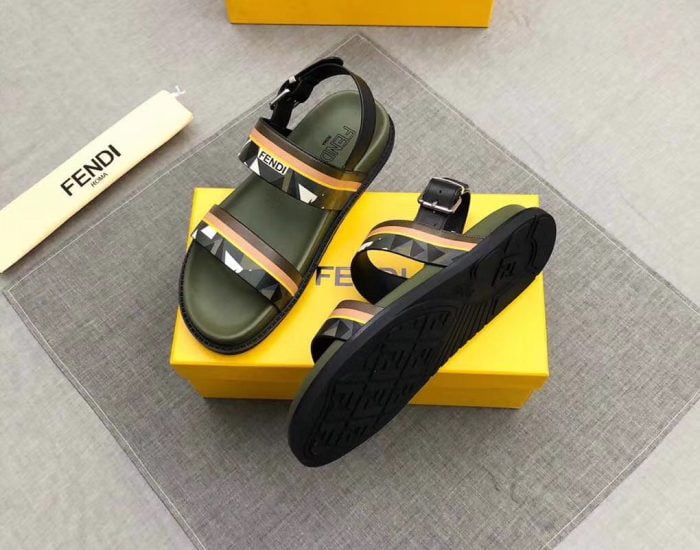 Dép Fendi nam like auth quai hậu xanh hoạ tiết mắt cáo trắng DFD10