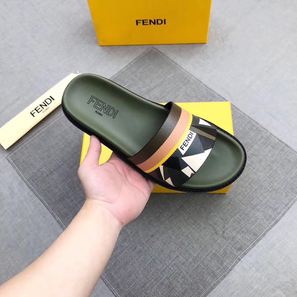 Dép Fendi nam siêu cấp quai ngang xanh hoạ tiết mắt cáo trắng DFD08