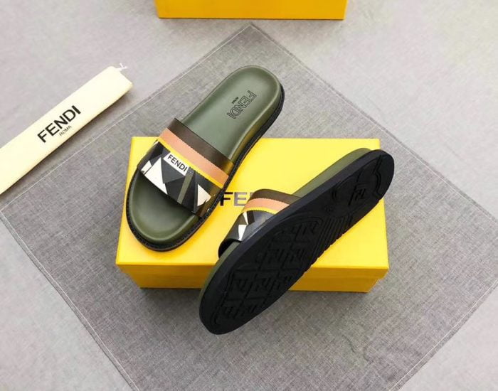 Dép Fendi nam siêu cấp quai ngang xanh hoạ tiết mắt cáo trắng DFD08