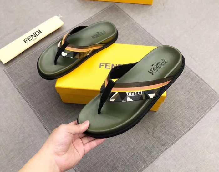 Dép Fendi nam siêu cấp xỏ ngón xanh hoạ tiết mắt cáo trắng DFD07