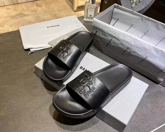 Dép Balenciaga nam siêu cấp họa tiết động vật màu đen DBL14