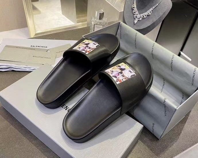 Dép Balenciaga nam siêu cấp màu đen họa tiết thú cưng DBL13