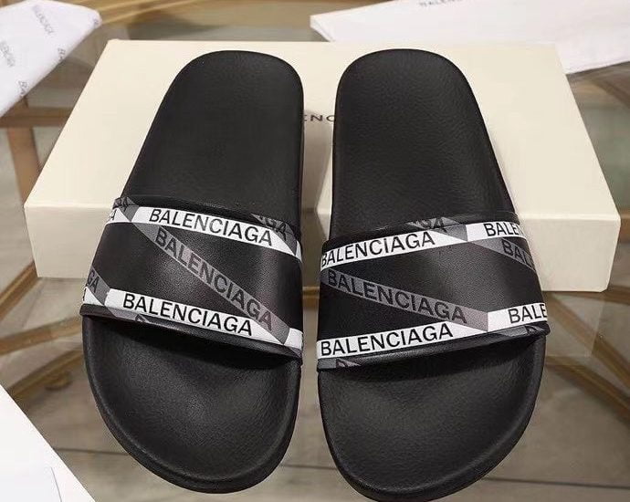 Dép Balenciaga nam siêu cấp quai ngang họa tiết logo viền kẻ trắng DBB18