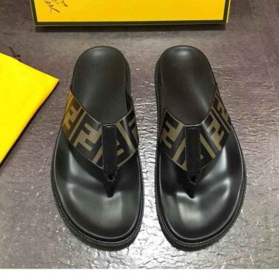 Dép Fendi nam kẹp ngón họa tiết logo màu vàng DFD15