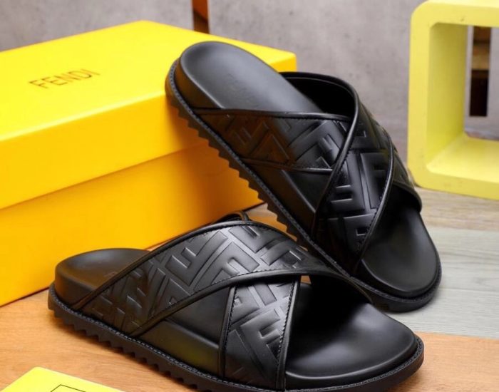Dép Fendi nam siêu cấp quai chéo họa tiết logo dập chìm DFD20