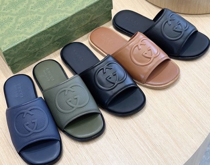 Dép Gucci nam quai ngang màu đen quai logo chữ