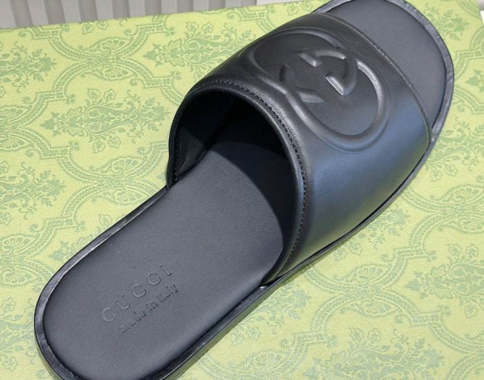 Dép Gucci nam quai ngang màu đen quai logo chữ