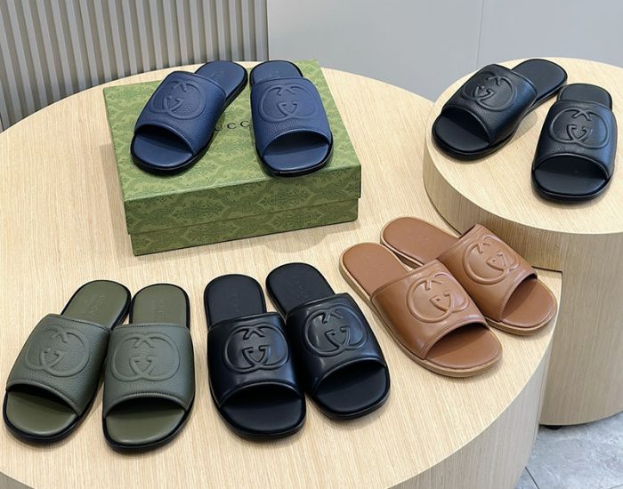 Dép Gucci nam quai ngang logo chữ màu nâu