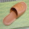 Dép Gucci nam quai ngang logo chữ màu nâu