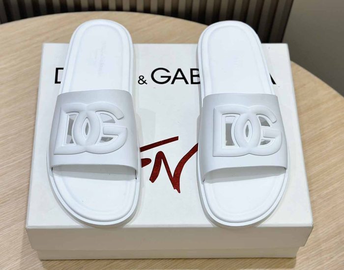 Dép nam Dolce Gabbana full trắng logo chìm