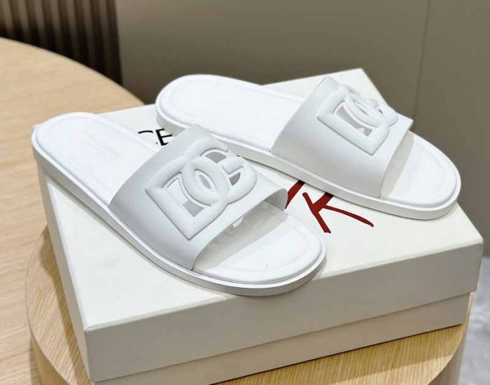 Dép nam Dolce Gabbana full trắng logo chìm