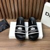 Dép nam Dolce Gabbana họa tiết vương miệng