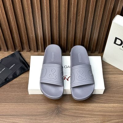 Dép nam Dolce Gabbana màu xám logo chữ