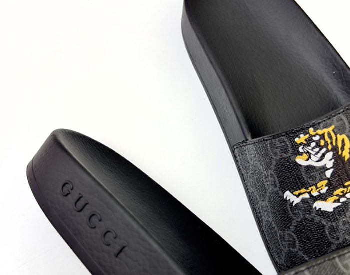 Dép nam Gucci họa tiết hổ