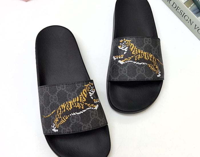Dép nam Gucci họa tiết hổ
