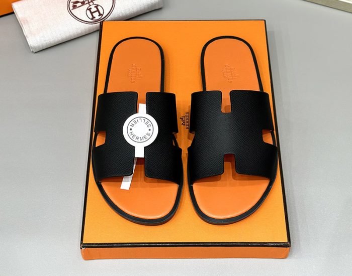 Dép nam Hermes lót cam quai đen da taiga Siêu Cấp