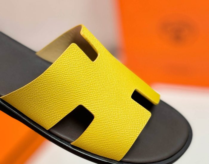 Dép nam Hermes đế gỗ quai vàng lót nâu Like Auth