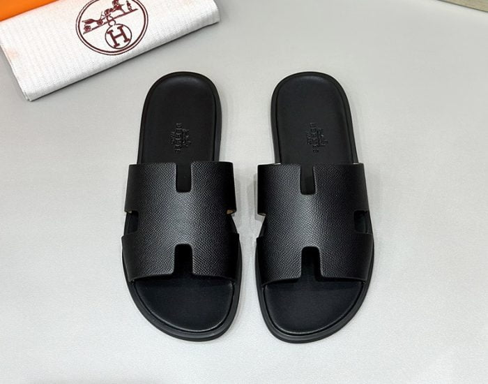 Dép nam Hermes Full đen da taiga Siêu Cấp