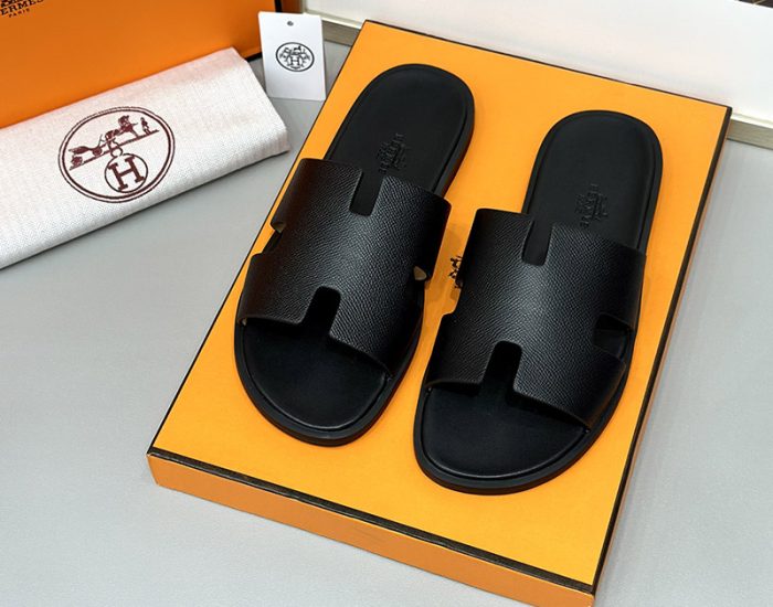 Dép nam Hermes Full đen da taiga Siêu Cấp