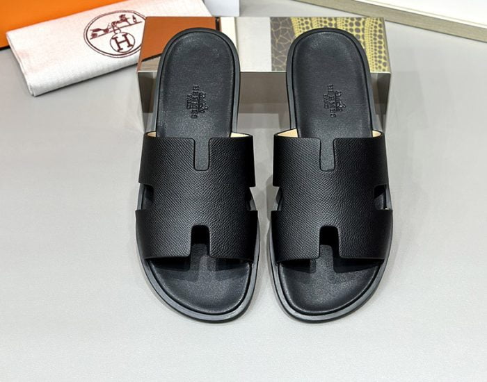 Dép nam Hermes Full đen da taiga Siêu Cấp