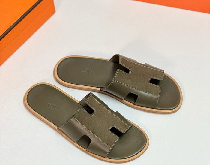 Dép nam Hermes màu rêu phối tag vải Like Auth