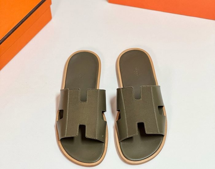 Dép nam Hermes màu rêu phối tag vải Like Auth