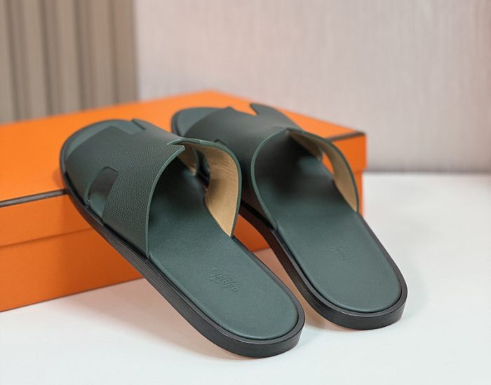 Dép nam Hermes màu xanh rêu da taiga Like Auth