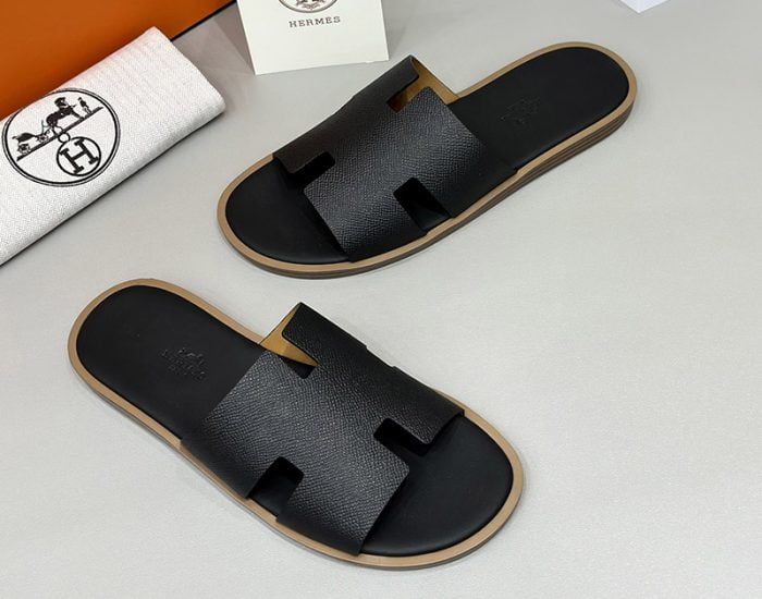 Dép nam Hermes viền nâu da taiga đế gỗ