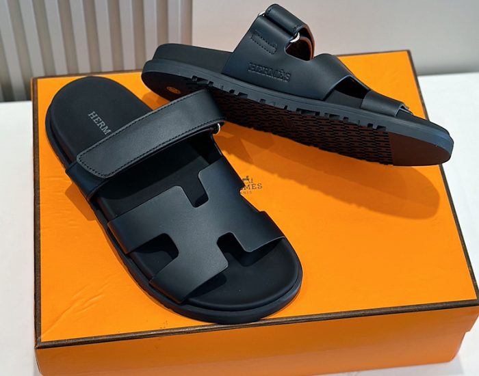 Dép quai hậu Hermes da lì màu đen Like Auth