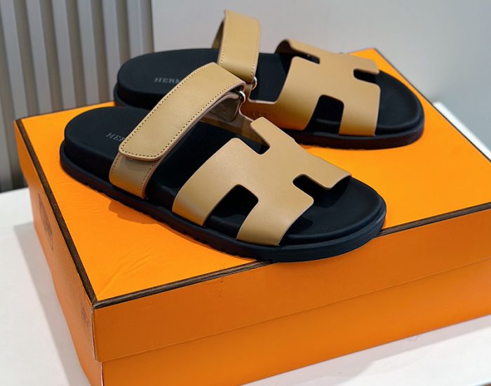 Dép quai hậu Hermes màu nâu da lì Like Auth