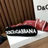 Dép quai ngang Dolce Gabbana màu đỏ họa tiết vương miệng