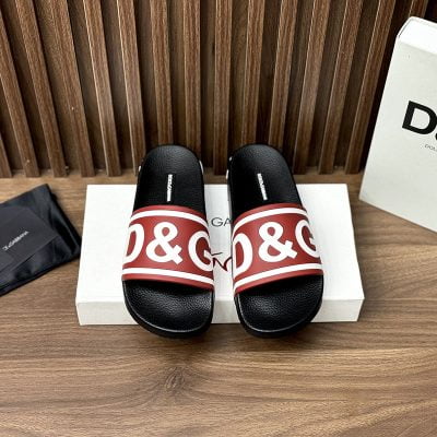 Dép quai ngang Dolce Gabbana quai đỏ chữ trắng