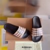 Dép Burberry Vintage Check Print Slides Archive Beige Like Auth