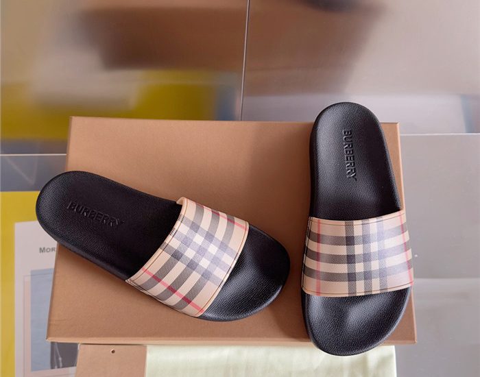 Dép Burberry Vintage Check Print Slides Archive Beige Like Auth