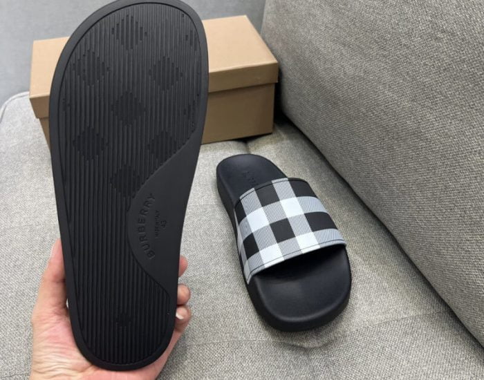 Dép Burberry Check Print Slides White Dark Blue Like Auth