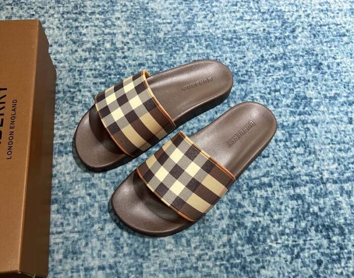 Dép nam Burberry Checkered Slides Dark Birch Brown Like Auth